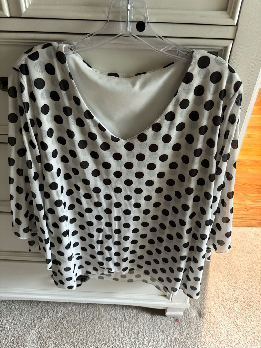 V-Neck Polka Dot Blouse in Black on White